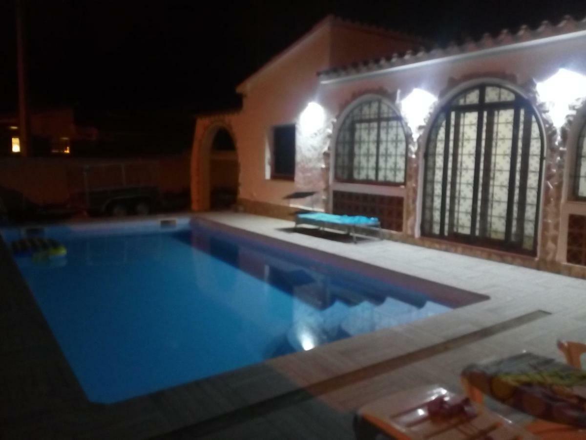 Villa Tarragona L' Escala Exterior foto